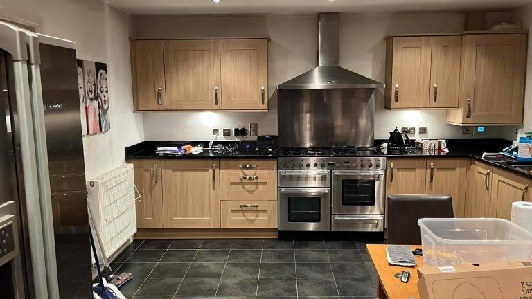 Kitchen Cabinet Door Refurbishment